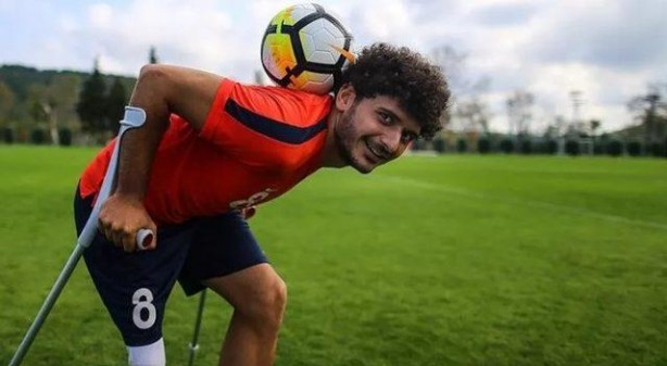 Foto - Acun’un programı Survivor’da büyük saygısızlık! Engelli milli yarışmacıya ağza alınmayacak sözler