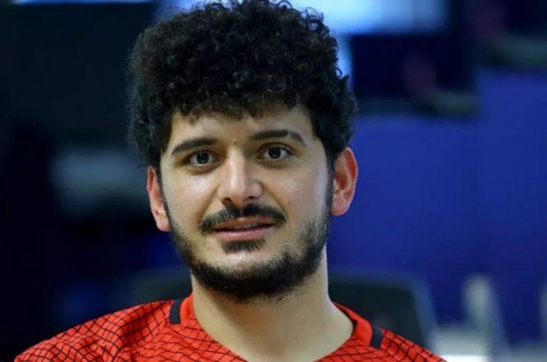 Foto - Acun’un programı Survivor’da büyük saygısızlık! Engelli milli yarışmacıya ağza alınmayacak sözler