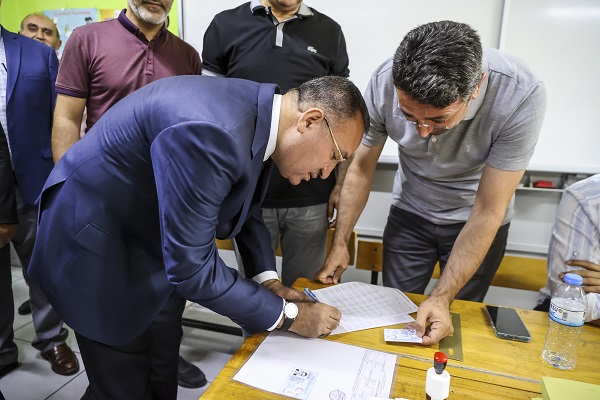 Foto - Adalet Bakanı Bozdağ, oyunu kullandı