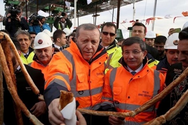 Foto - Adalet ve Kalkınma Partisi 15 yaşında!