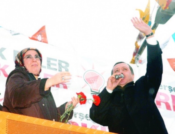 Foto - Adalet ve Kalkınma Partisi 15 yaşında!
