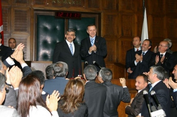 Foto - Adalet ve Kalkınma Partisi 15 yaşında!