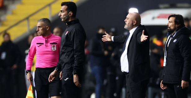 Foto - Adana Demirspor'dan hakem tepkisi: Meymenetsiz herif... Yok artık daha neler! Büyük şok…