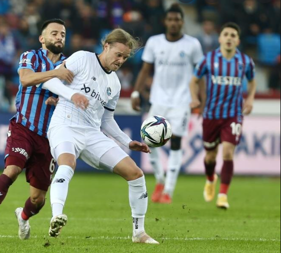 Foto - Adana Demirspor'dan Yaşar Kemal Uğurlu için takdir toplayan mesaj