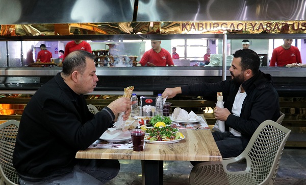 Foto - Adana Kebap alt sıralara düştü | Kebapçılar bu işe çok kızdı!