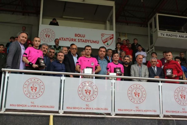 Foto - Adana Vefaspor oyuncularından takdir toplayan davranış! 