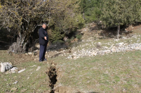 Foto - Adana'da büyük korku! Karların erimesiyle ortaya çıktı