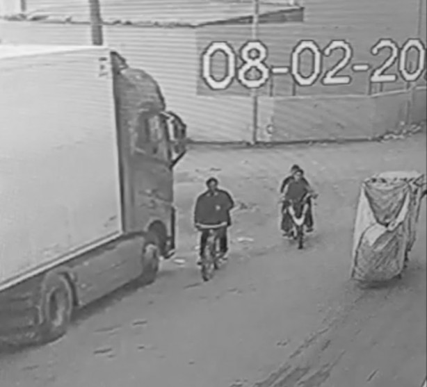 Foto - Adana'da çaldıkları motosikletle 3 kapkaça karışan iki kardeşten biri tutuklandı
