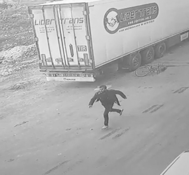 Foto - Adana'da çaldıkları motosikletle 3 kapkaça karışan iki kardeşten biri tutuklandı
