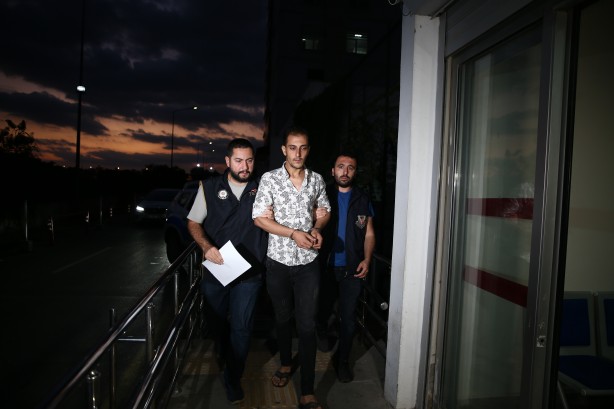 Foto - Adana'da DEAŞ soruşturmasında 7 şüpheliye yönelik operasyon yapıldı