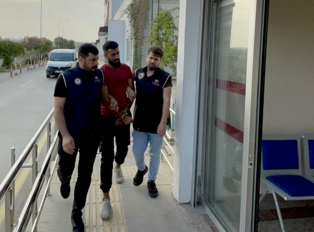 Foto - Adana'da DEAŞ'a yönelik operasyonda 10 şüpheli yakalandı