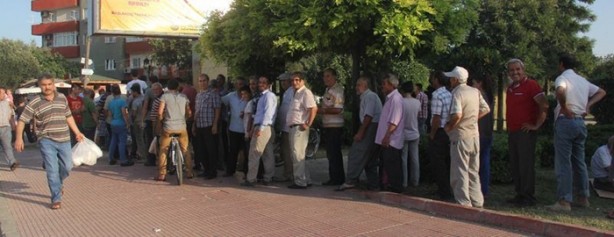 Foto - Adana'da kar kuyruğu!