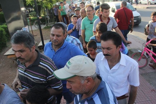 Foto - Adana'da kar kuyruğu!