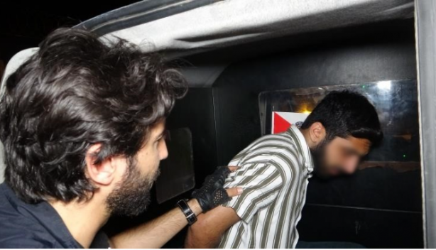 Adana’da polis ve bekçiler el bombasıyla eylem yapacak PKK’lı teröristi yakaladı