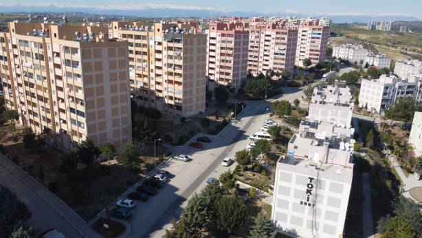 Foto - Adana'da TOKİ konutlarında bomba görüntüler