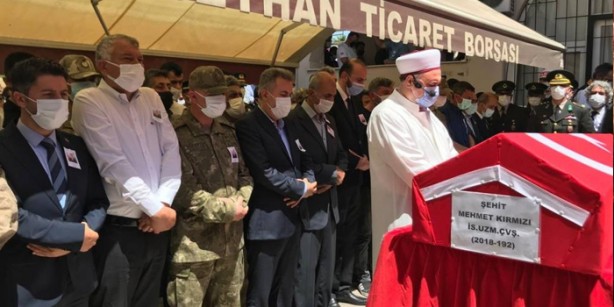 Foto - Adanalı şehidin cenazesinde yürek yakan anlar