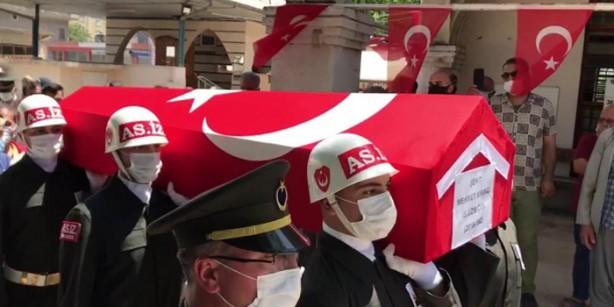 Foto - Adanalı şehidin cenazesinde yürek yakan anlar