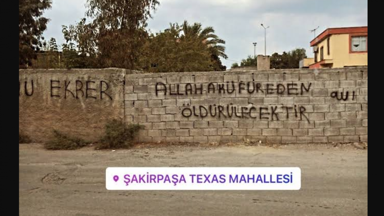 Foto - Adanalılar bu sefer şaka yapmıyor: "Allah'a küfür eden öldürülecek!"