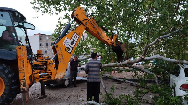 Foto - Adana'yı sağanak vurdu