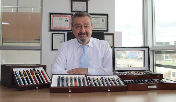 Foto - Adeta bir sanat eseri! Emekli hakim bakın neyi sır gibi saklıyor