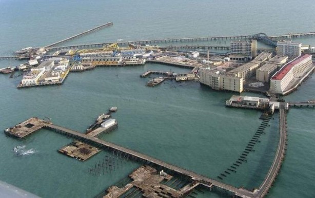 Foto - Adeta bir sır gibi saklanıyor, yabancıların girmesine izin verilmiyordu! Kardeş ülke Azerbaycan'ın gizli petrol şehrinden kötü haber! Maalesef…