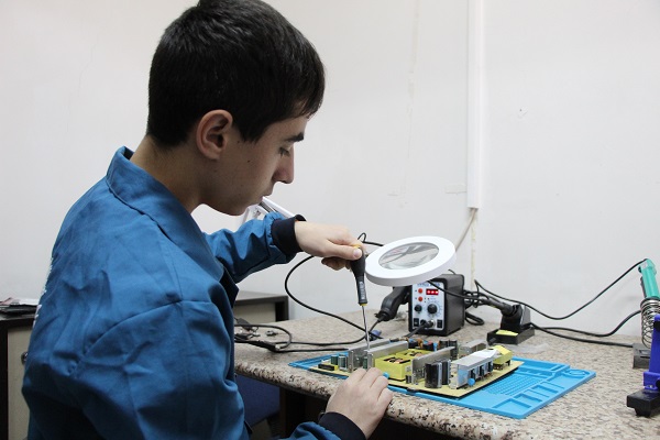 Foto - Adeta darphaneye döndüler! Meslek liselerinin altın çağı