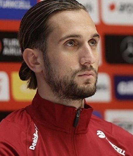 Foto - Adı Galatasaray ile anılıyordu! Milli yıldızın yeni adresi herkesi şaşırtacak... Katar iddiası!