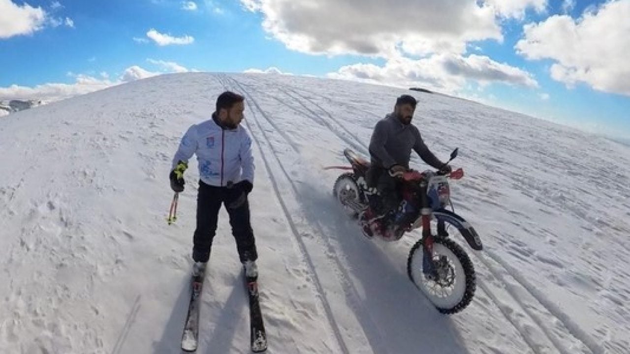 Foto - Erzincan Ergan Dağı'nda sezonun ilk kayak heyecanı