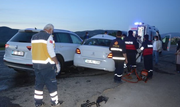 Foto - Adıyaman’da feci kaza: 1 ölü, 4 yaralı