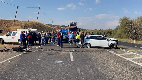 Foto - Adıyaman'da feci kaza: Ölü ve yaralılar var