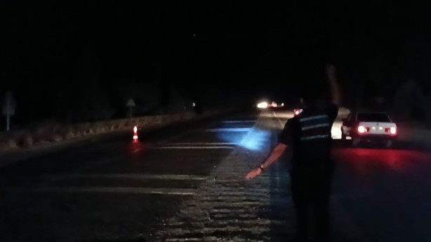 Adıyaman’da iki otomobil çarpıştı