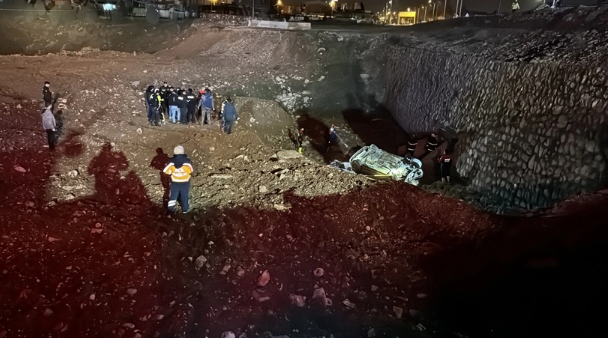 Adıyaman'da polis memurunun hayatını kaybettiği kaza kameralarda