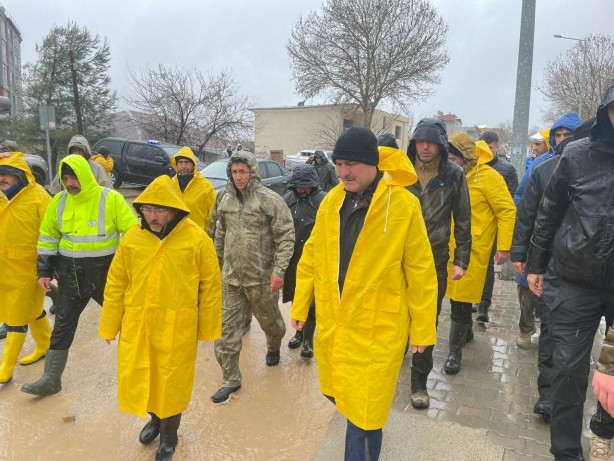 Foto - Adıyaman'da ve Şanlıurfa'da sağanak nedeniyle can kaybı yükseliyor
