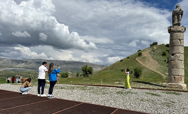 Foto - Adıyaman'ın ören yerleri tatilinde 45 bin kişiyi ağırladı