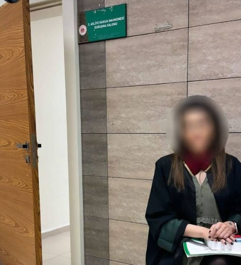 Foto - Adliyede sahte avukatlık yaparken yakalandı! İfadesi, "Sen ne diyorsun be kadın" dedirtti! Önceki sevgilim…