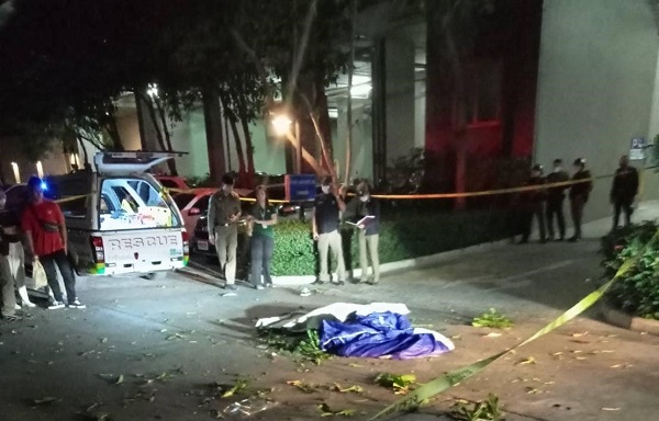 Foto - Adrenalin tutkusu sonu oldu! İngiliz paraşütçü feci şekilde can verdi