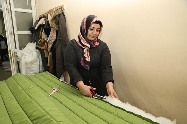 Foto - Afet bölgesi için uyku tulumu seferberliği