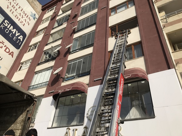 Foto - Afet bölgesinde aralıksız çalışıyorlar! Taleplere yetişemez oldular