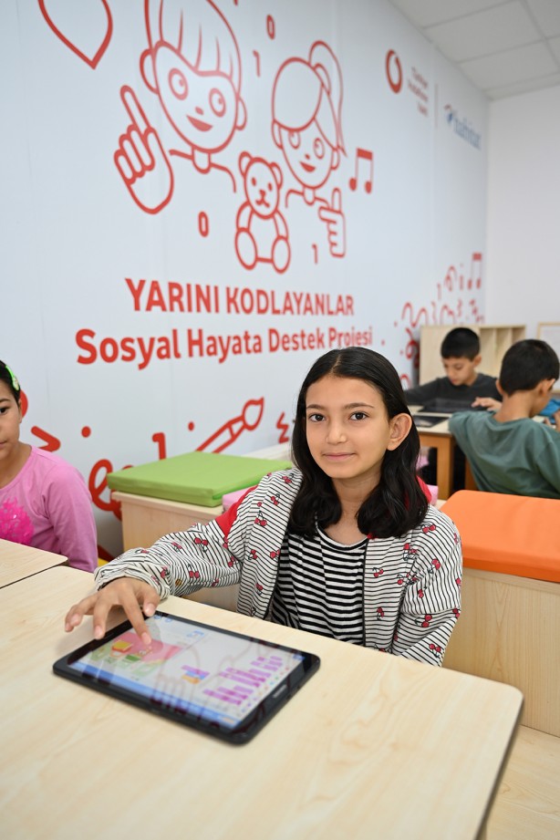 Foto - Afet bölgesine destek kesintisiz sürüyor! Sayı 3’e ulaştı