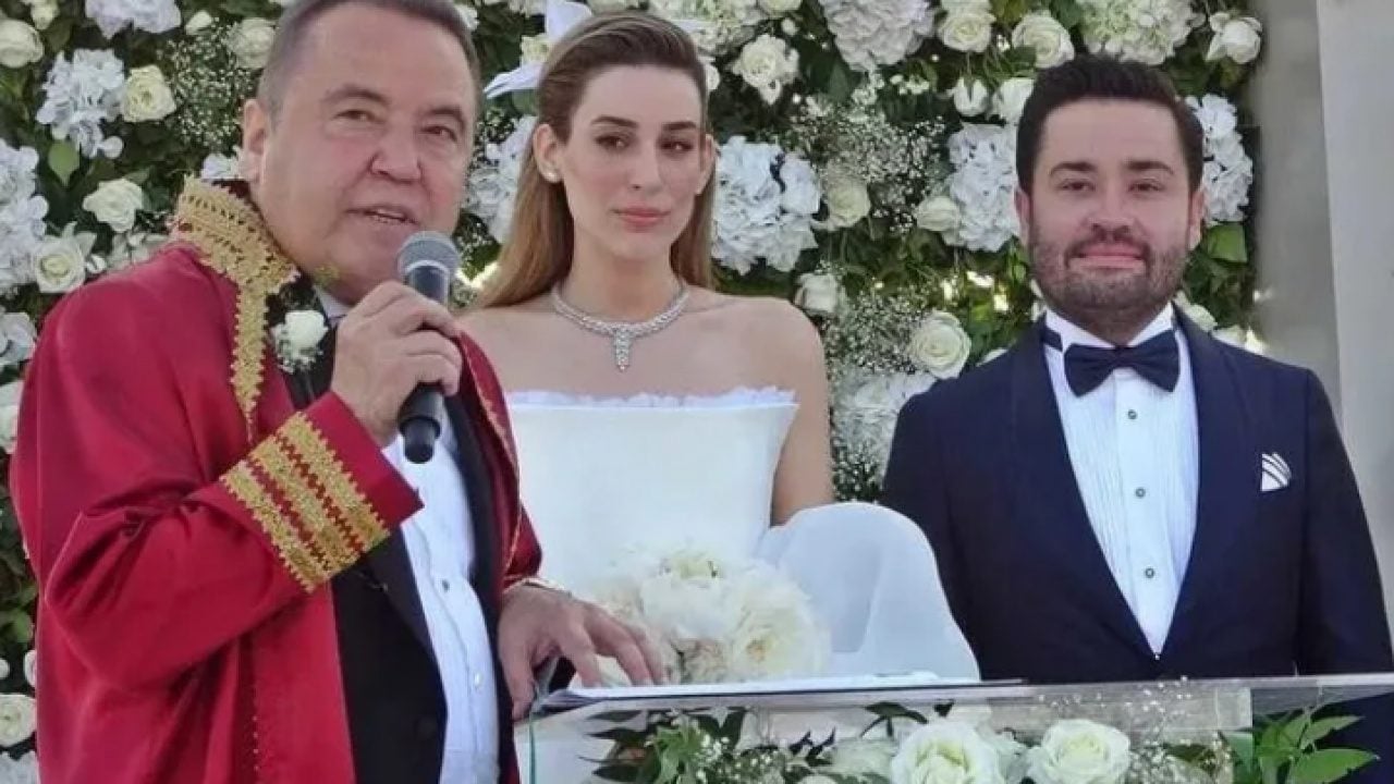 Foto - Afetzedeye yardım diye çıktı, rüşvet itirafına dönüştü! Muhittin Böcek dosyasında yeni perde