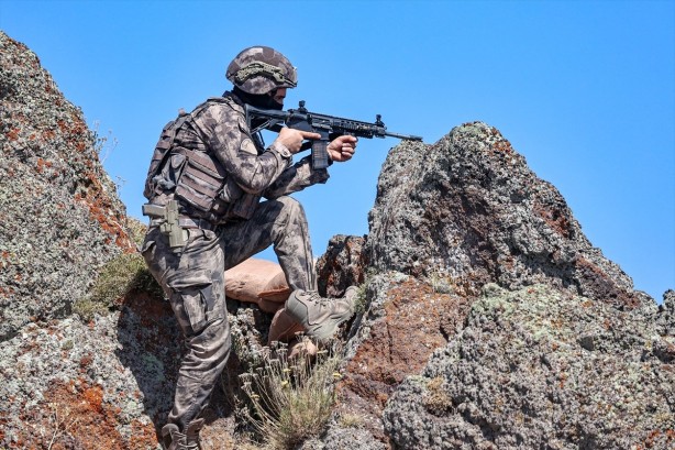 Foto - Afgan göçüne özel önlem alındı! Özel Harekat görev başında