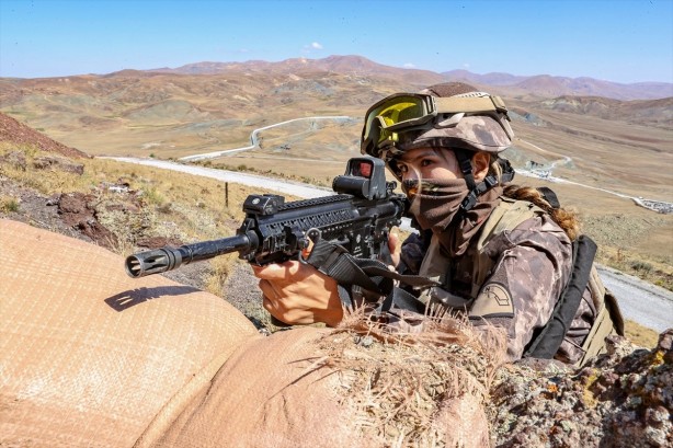 Foto - Afgan göçüne özel önlem alındı! Özel Harekat görev başında
