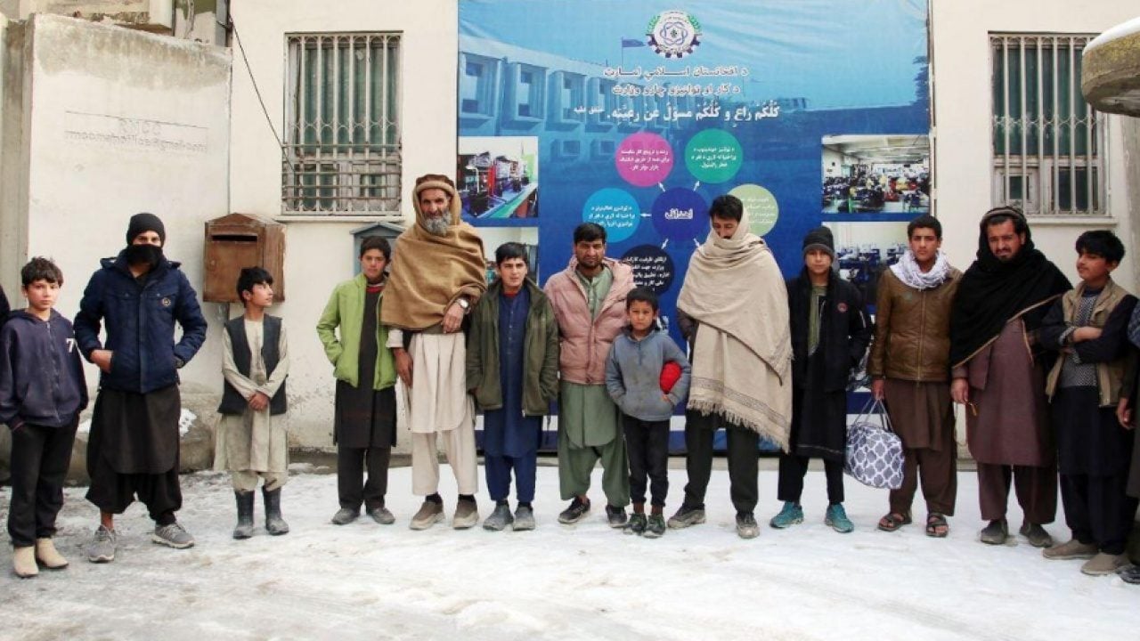 Foto - Afganistan'da 7 binden fazla çocuk ailesine kavuştu