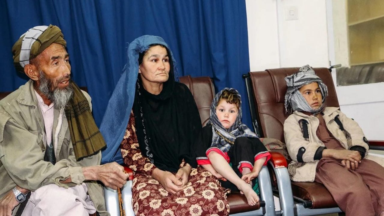 Foto - Afganistan'da 7 binden fazla çocuk ailesine kavuştu