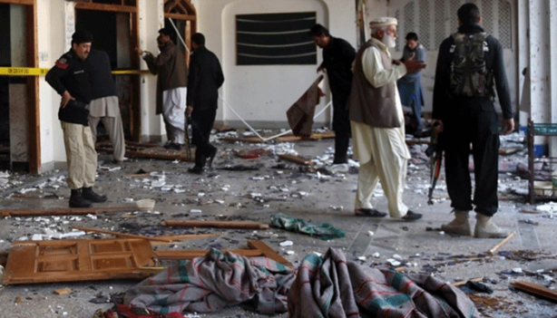 Foto - Afganistan'da karanlık örgüt! Taliban'a savaş ilanı, cami saldırıları, kanlı infazlar...