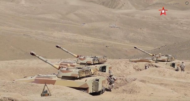 Foto - Afganistan'da neler oluyor? Çok sayıda Rus savaş uçağı uçuyor