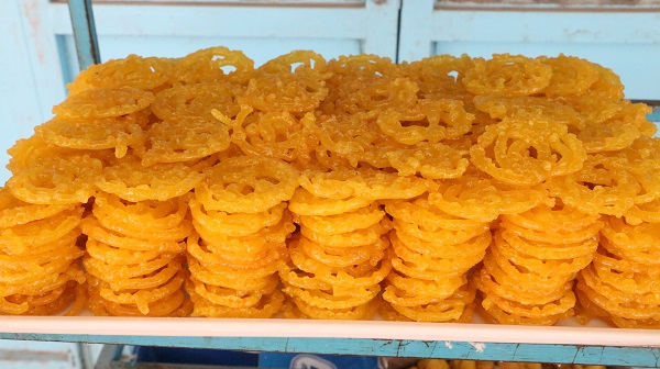 Foto - Afganistan’da Ramazanın vazgeçilmezi! Bu tatlı yoksa sofraya oturmuyorlar