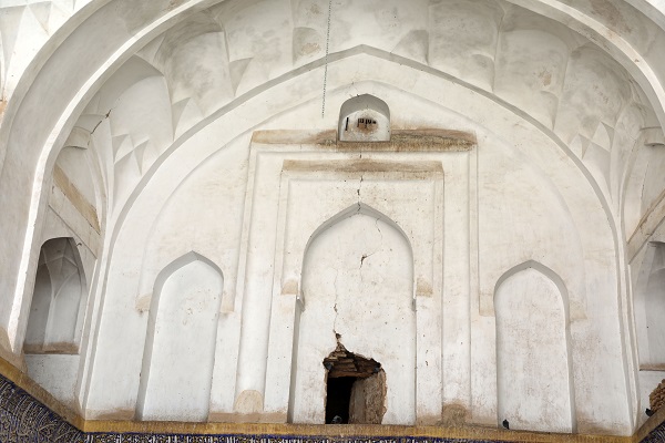 Foto - Afganistan'daki deprem tarihi yapılara hasar verdi