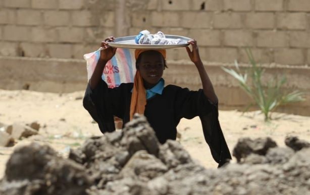 Foto - Afrika'da çocuk olmak...