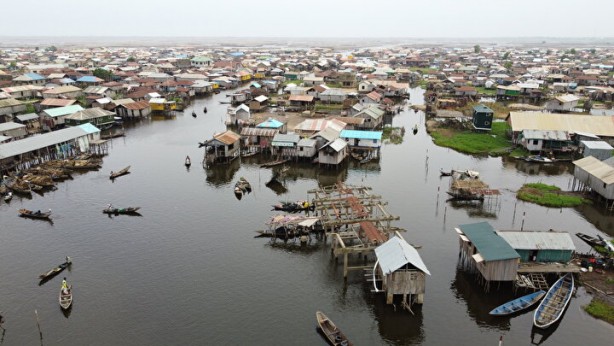 Foto - Afrika'da kölelikten kaçanların su üstüne kurduğu köy